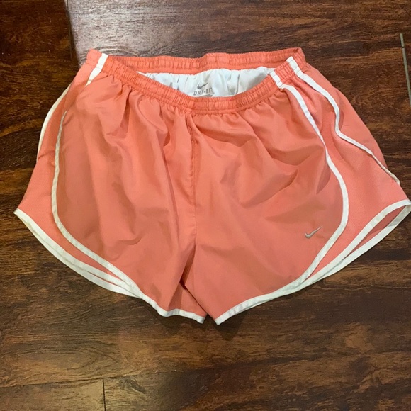 Nike Dri-fit shorts - Picture 1 of 2